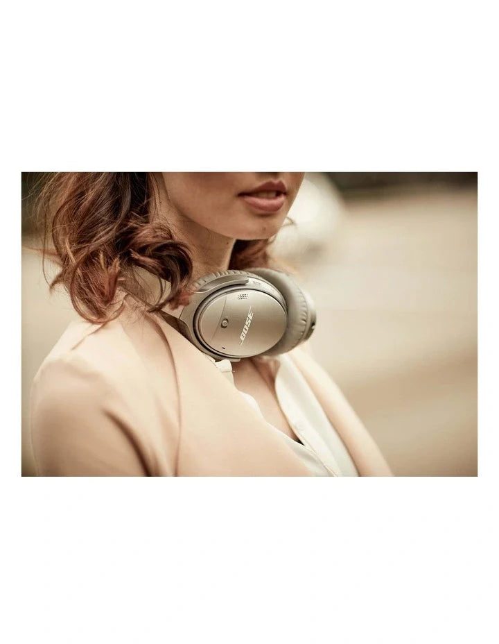 BOSE QUIET COMFORT HEADPHONES