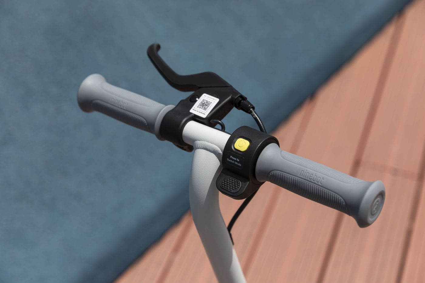 NINEBOT EKICKSCOOTER ZING C10