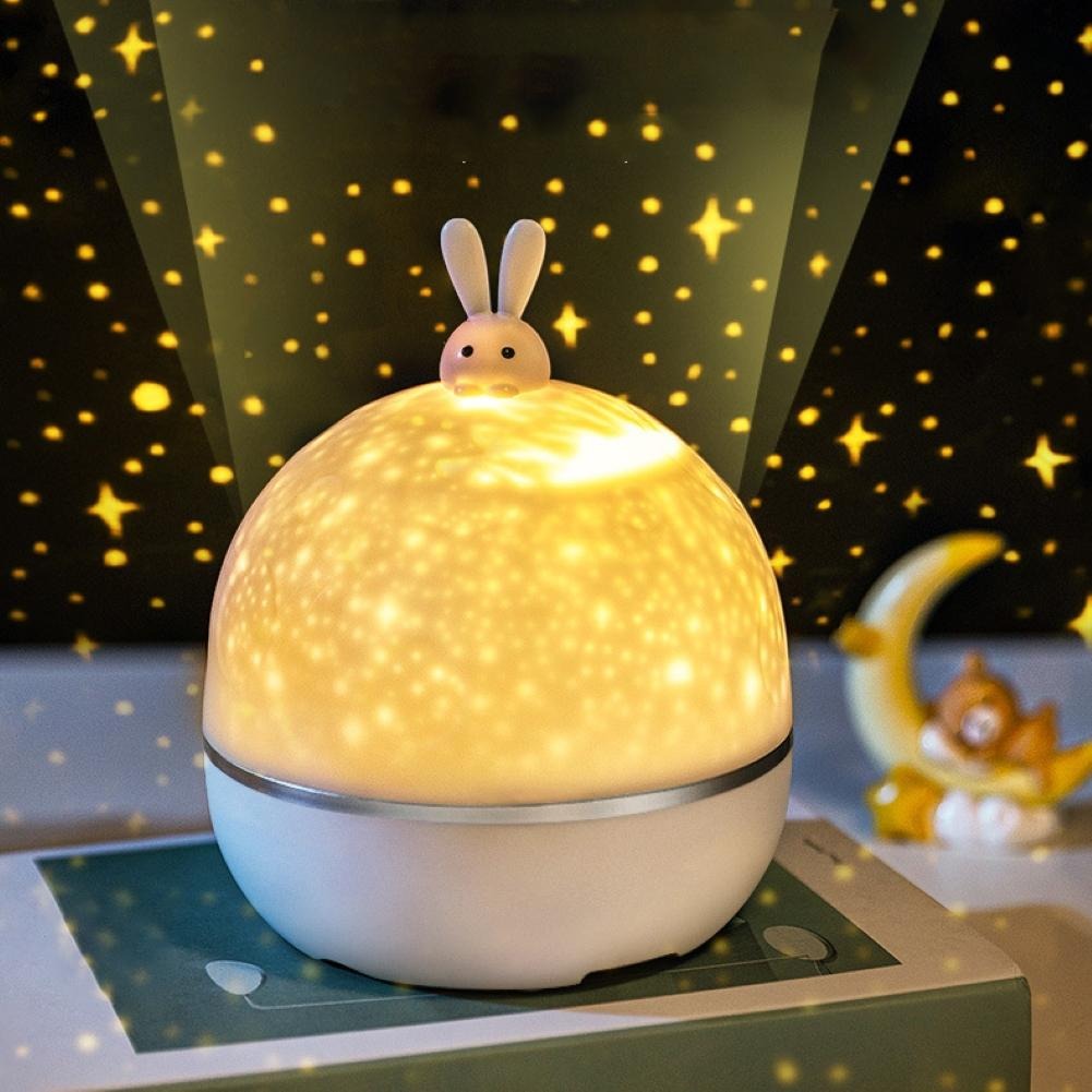 PROJECTEUR DE VEILLEUSE LAPINE AU CLAIR DE LUNE